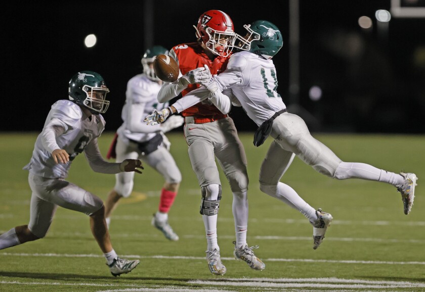 102221.S.FF.WFShanleyfootball.02.jpg