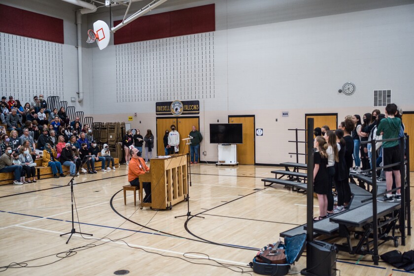 Friedell Middle School says Farewell