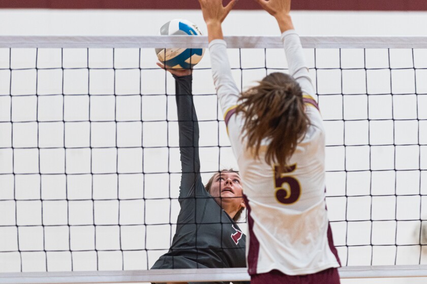 9-15-22PrepVolleyballCorsica-StickneyvsEthan-37.jpg