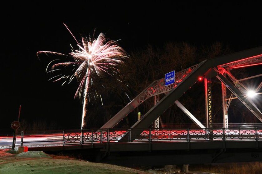 HollyDazzleFireworks.jpg