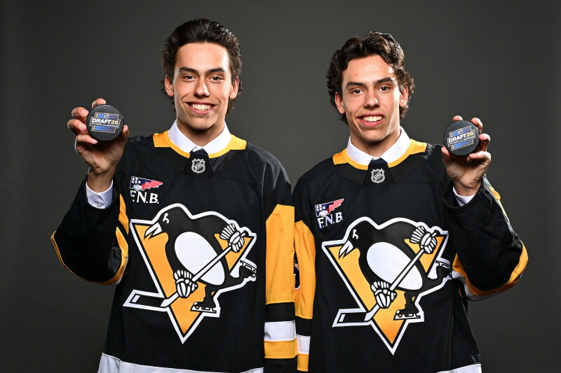 UND Commit Brothers Liam and Markus Ruck Appear in NHL Preseason Game