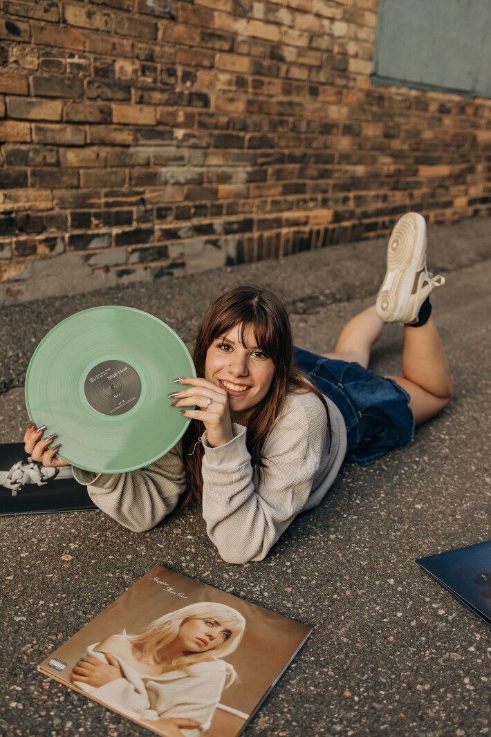 Fine Arts Student of the Week: Senior shares pottery talents with others