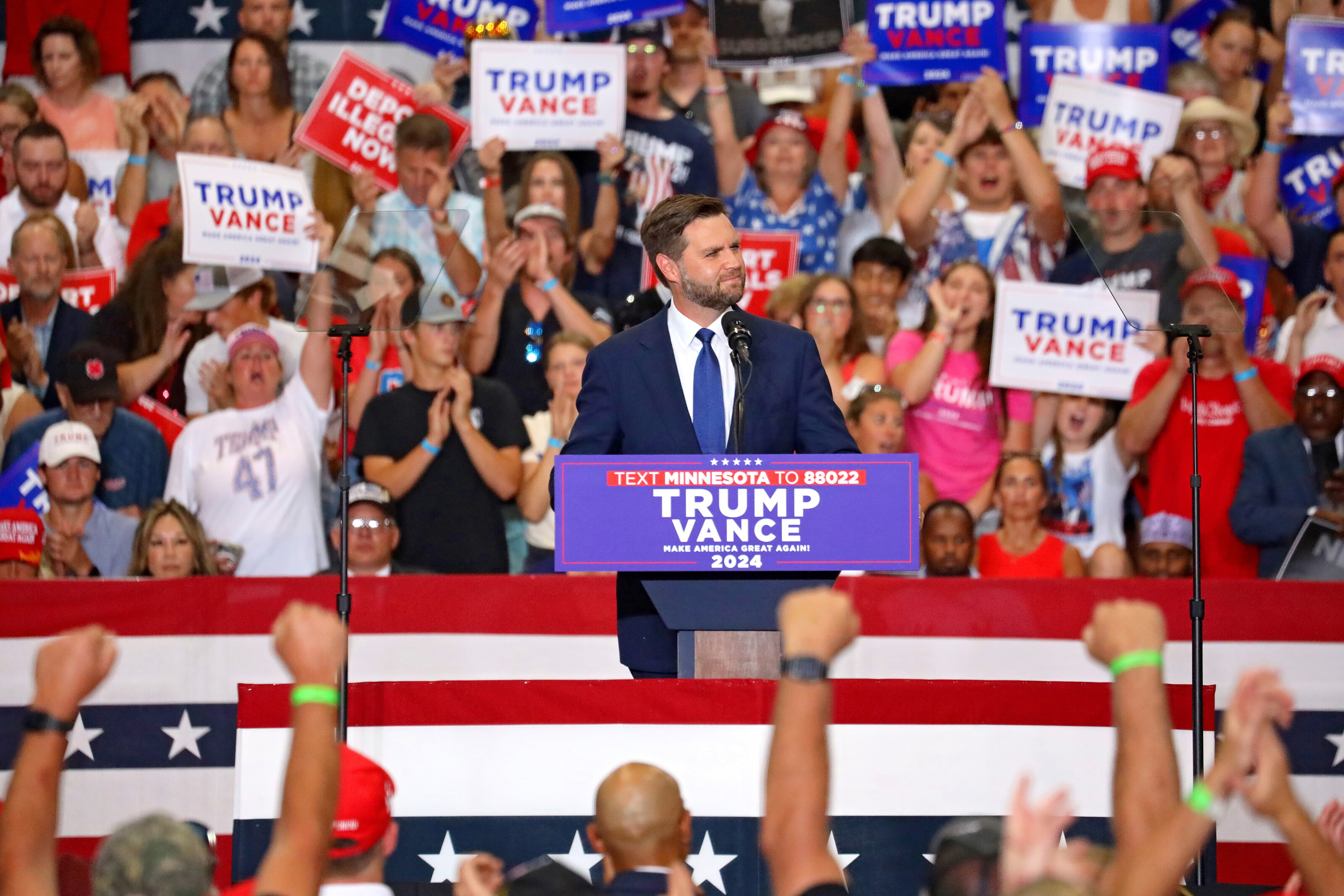 Donald Trump and J.D. Vance Rally in St. Cloud 2024 klick! Gallery ...