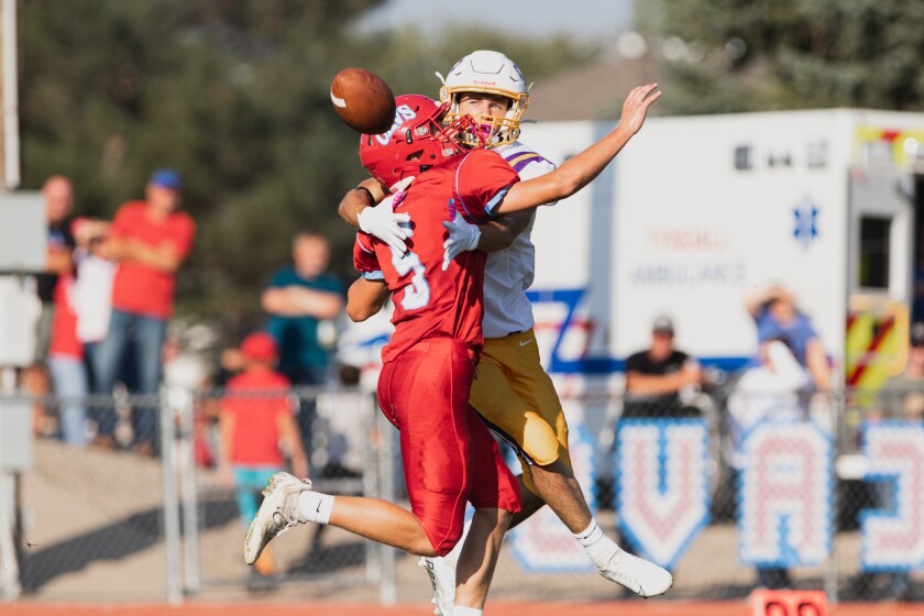 9-16-22PrepFootballStanleyCountyvsBonHomme-32.jpg