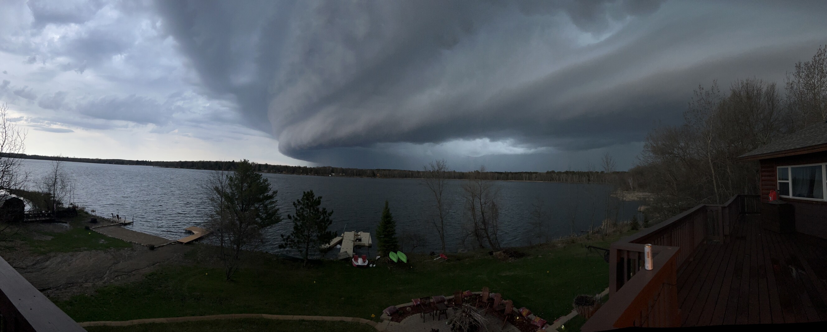 Clouds accompanying severe weather on May 12, 2022 in central Minnesota