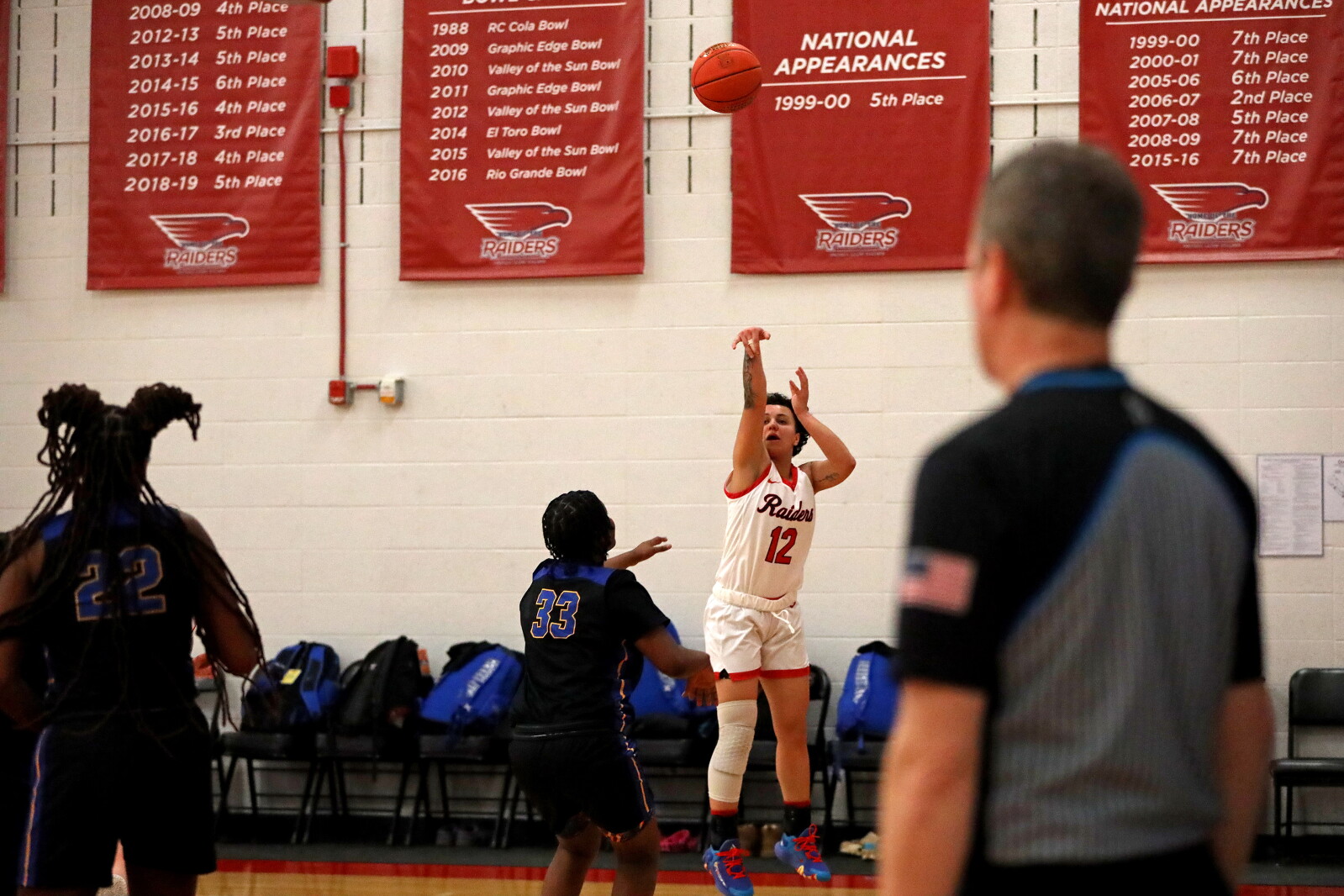 CLC Raiders Women's Basketball vs Anoka-Ramsey 123022 klick! Gallery ...