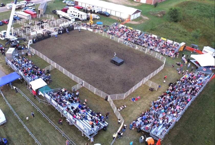 First Bull Riding Event Bull riding in Osakis draws big crowd w/video - Alexandria Echo Press ...