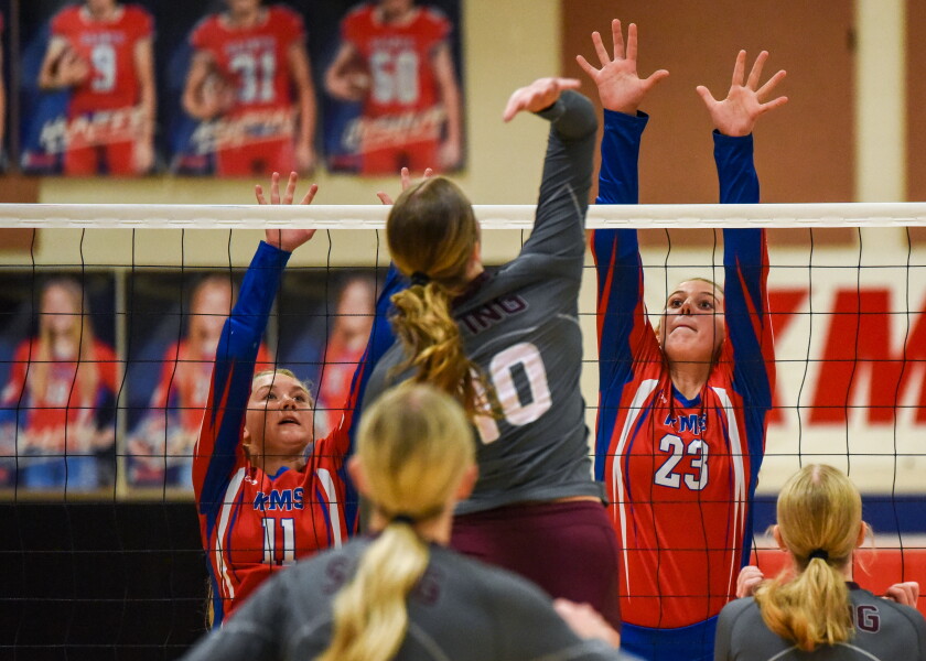 Voleibol KMS Fighting Saints vs. Voleibol YME Sting, 092525-19.jpg