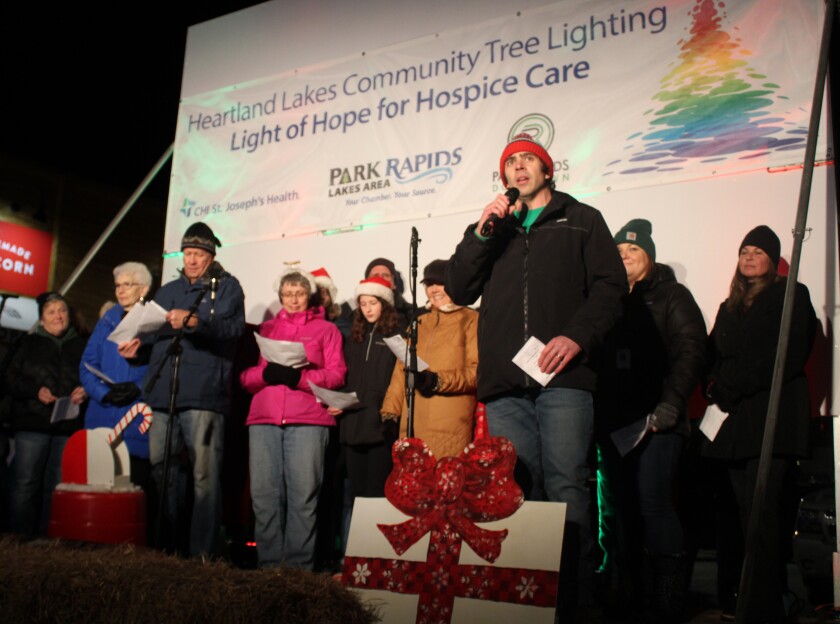 DerekRickeCarolers2022.jpg