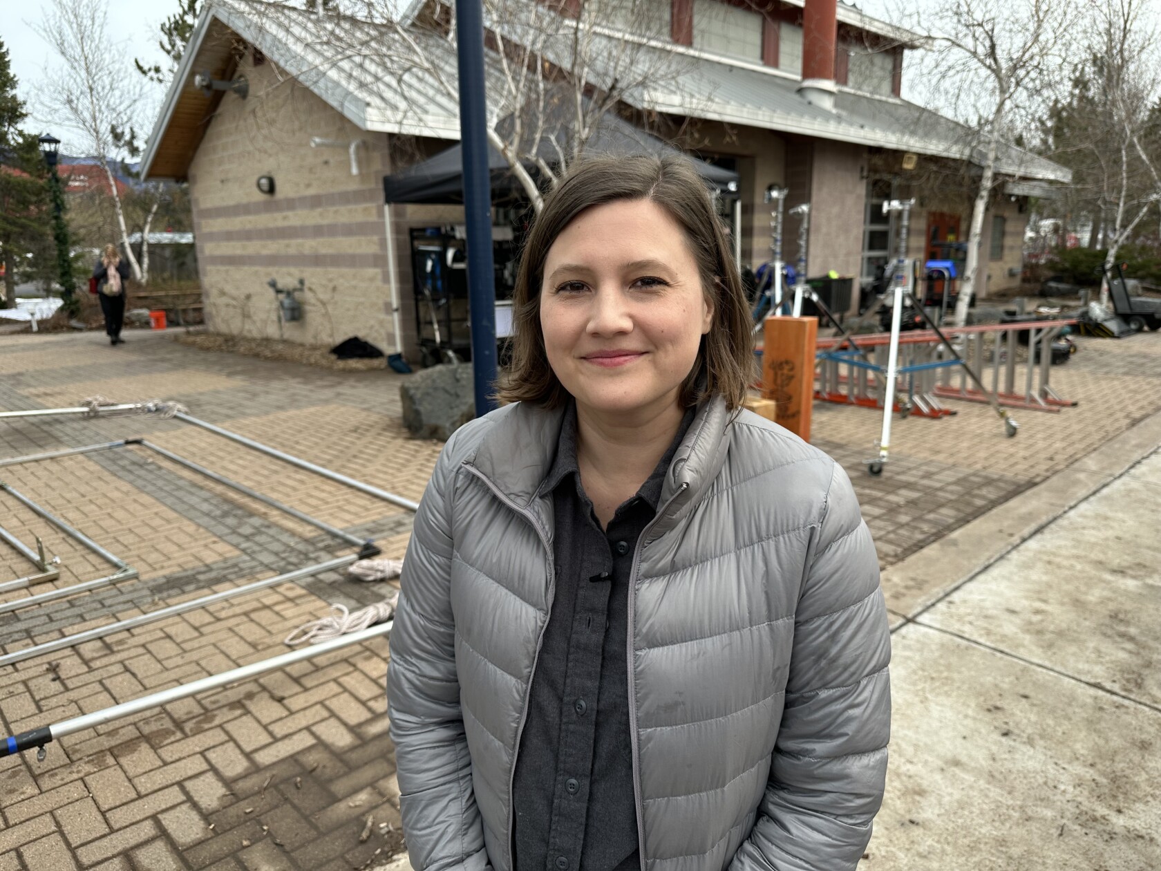 'Rescuing Christmas,' movie starring Rachael Leigh Cook, will costar