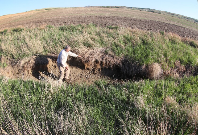090621.AG.BeulahCoalDrainage03.jpg