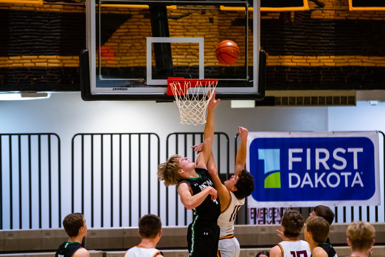 12-28-22HoopCityClassicEthanvsMCM-33.jpg
