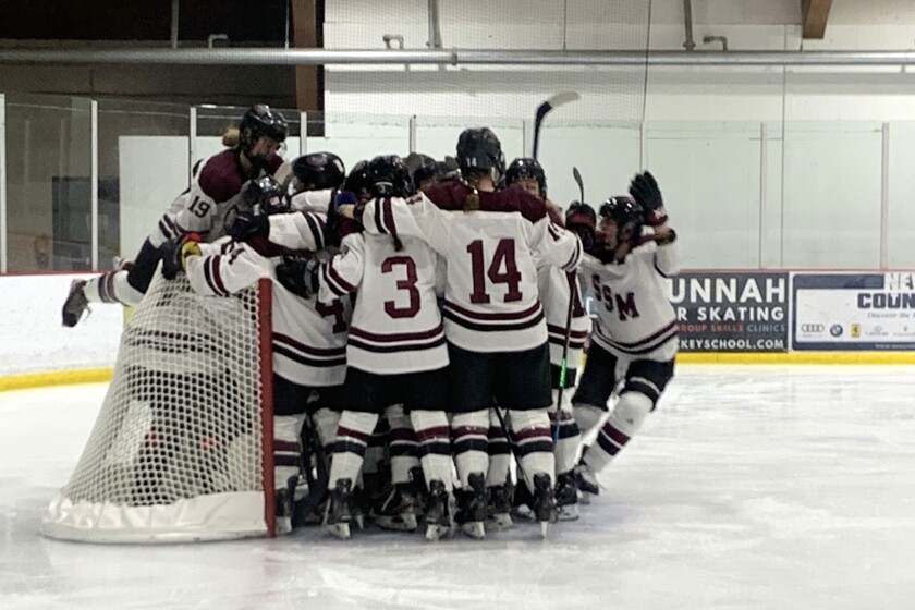 ShattuckSt. Mary's goaltender Genevieve Klein commits to reigning