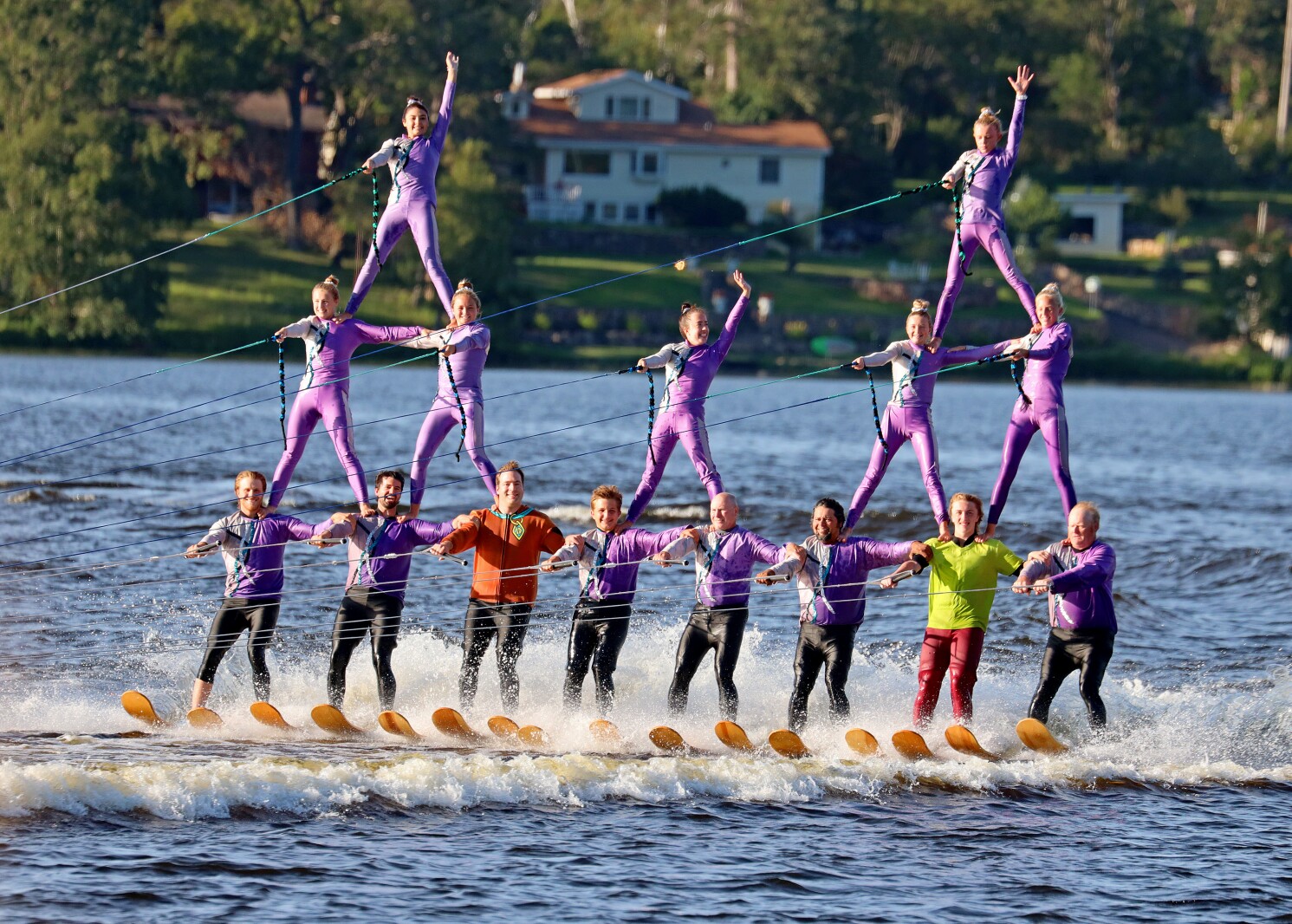 Ski Loons make a pyramid