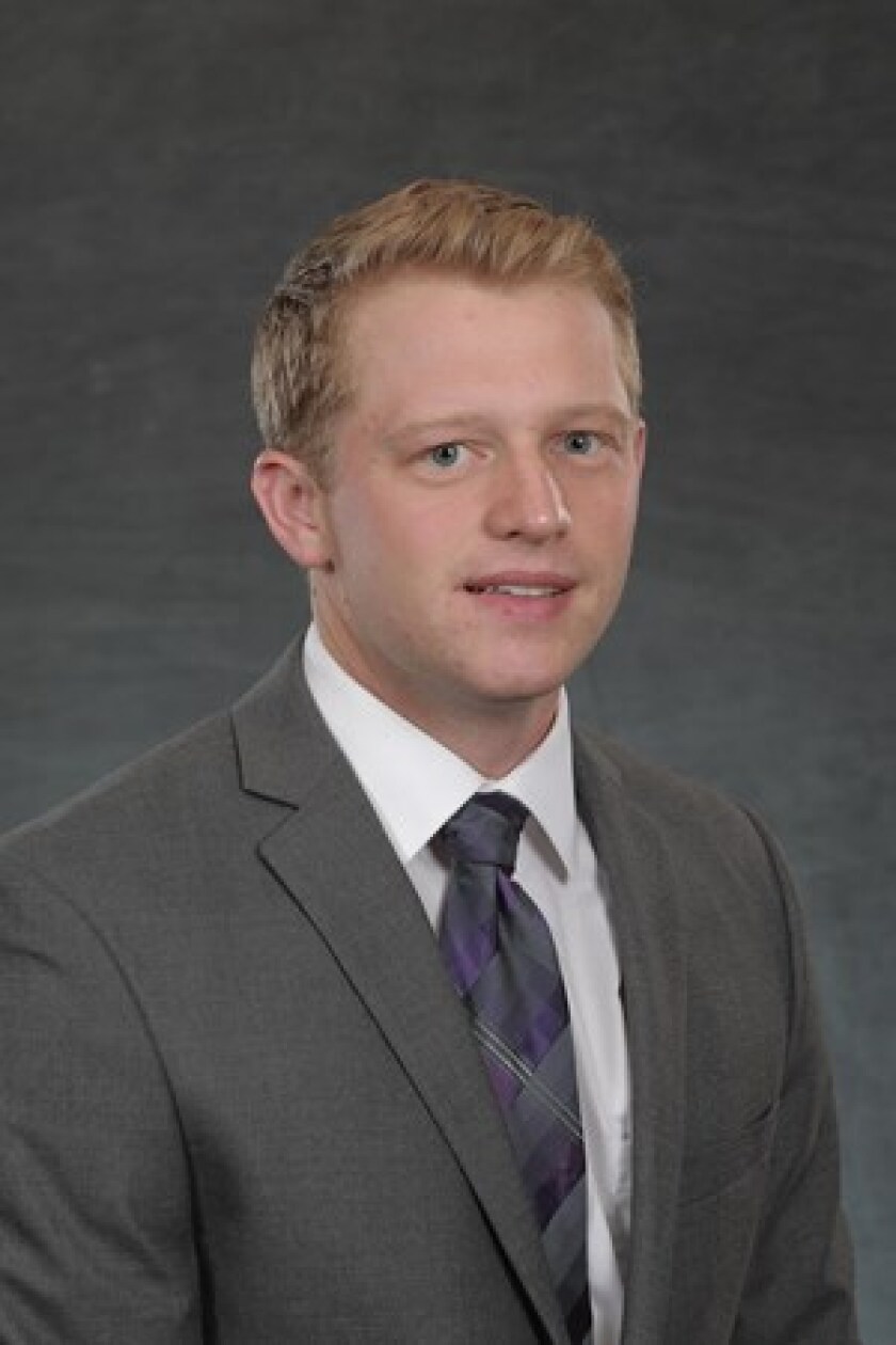 21-22.Dryden.McKay.MUG.jpg