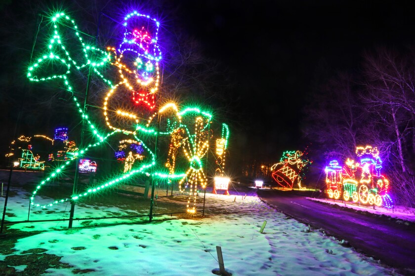121620.N.BP.XMASLIGHTS-4