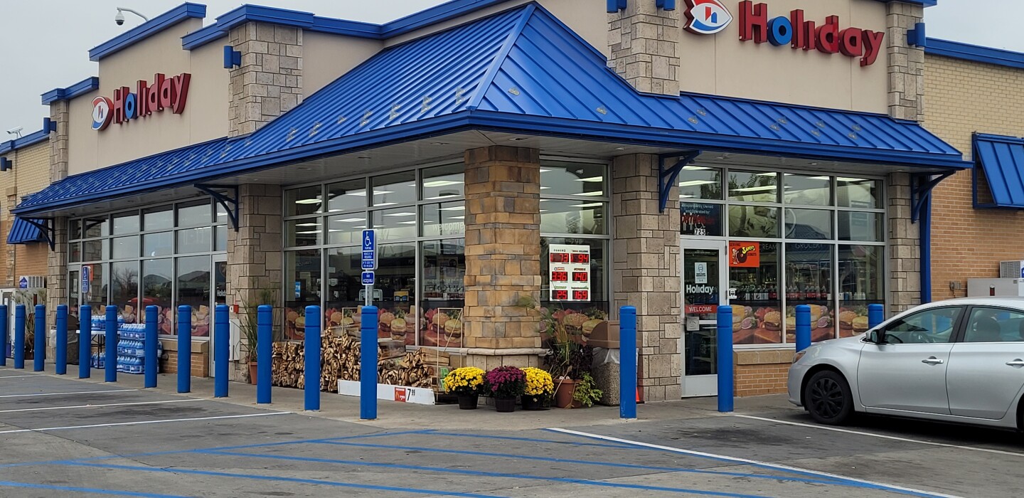 Best Gas Station/Convenience Store Holiday Stationstores InForum