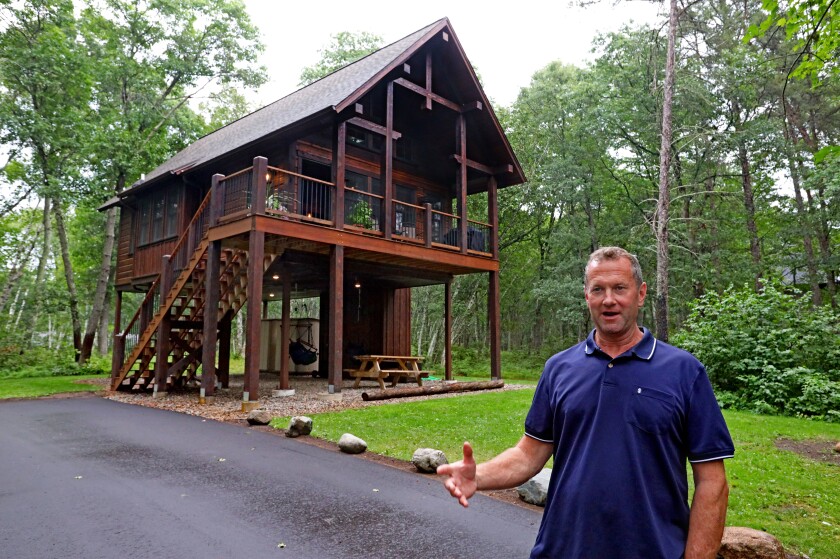 090521.N.BD.Progress.CrosslakeTreehouse2.jpg