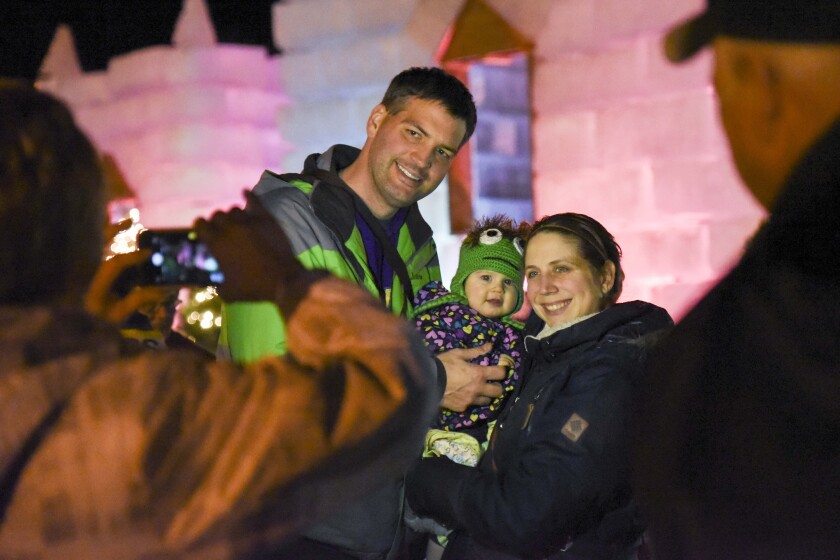 Spicer kicks off WinterFest with lighting ceremony - West Central ...