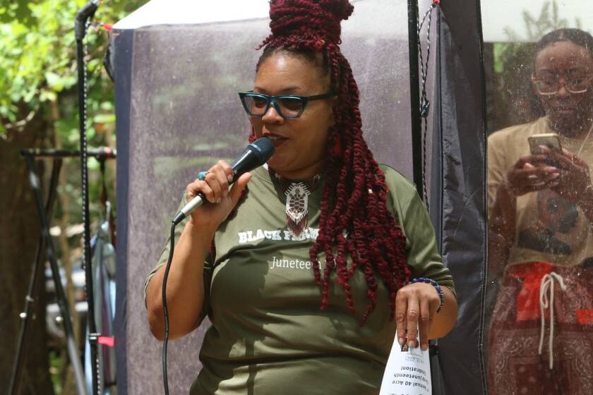 050522.N.MPR.BLACKFARMERS2.jpg