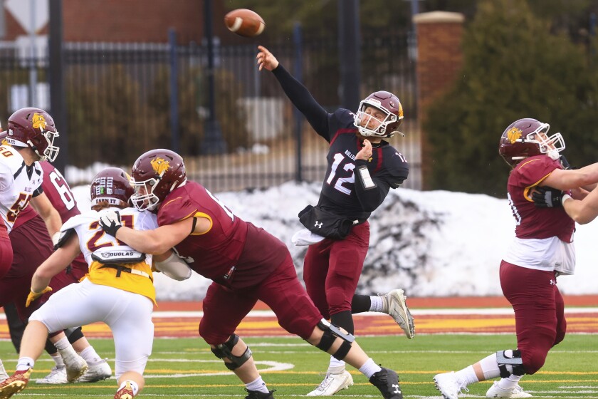 Minnesota Duluth football team holds annual Maroon and White game at Malosky Stadium