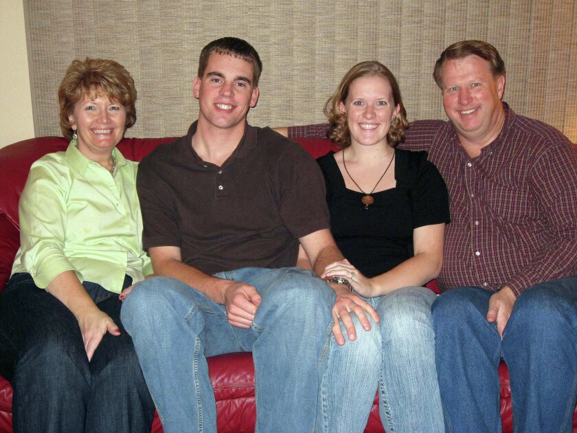 231846+14-ashleyfamily.jpg