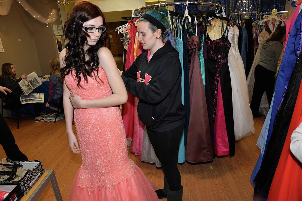 donate prom dresses minneapolis Donate formal dresses to Midland's North Family Center