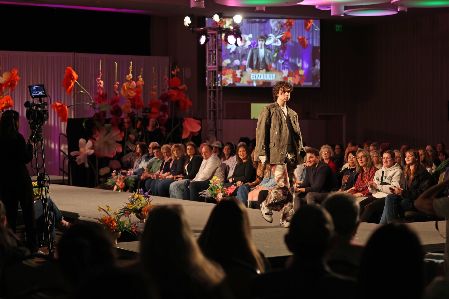 043026.N.FF.NDSUfashion18.jpg