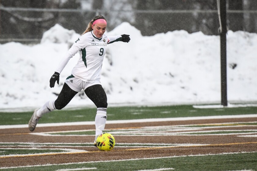 112322.S.BP.BSUWSOC Megan Dahl.jpg