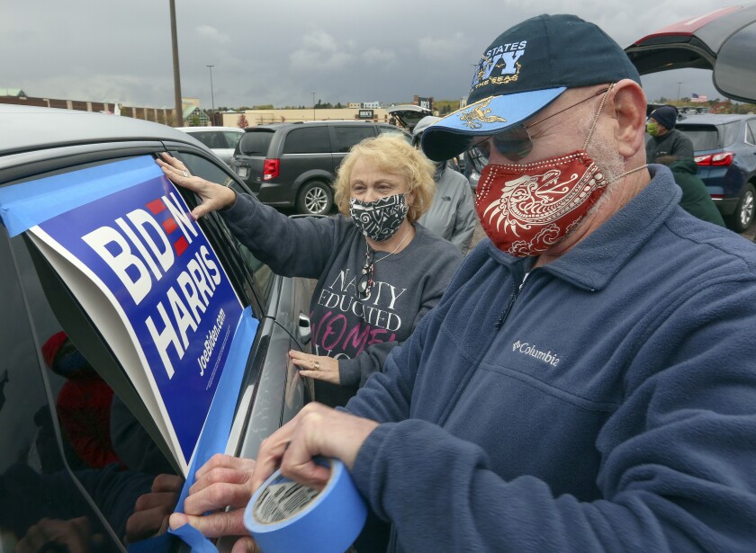 100120.N.DNT.ProtestsC3.jpg