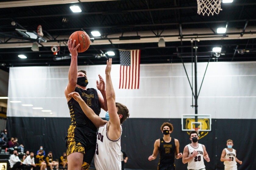 020821.S.RPB.BYRON_TRITON_BBB.077.jpg
