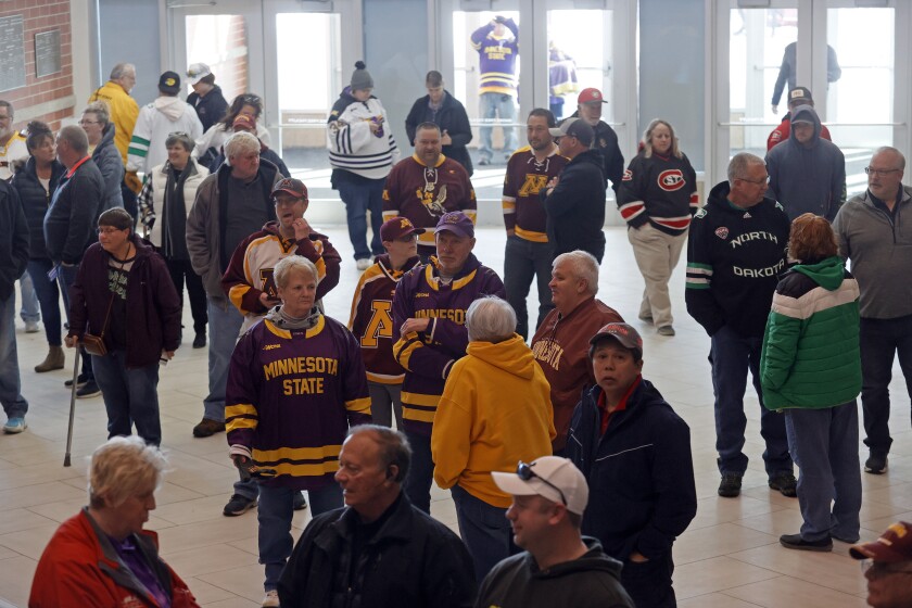 032423.S.TRL.FRGAME1MAIN