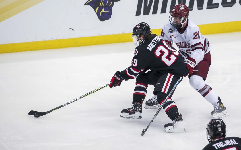 041121.S.DNTFROZENFOURSCSU.C12.jpg