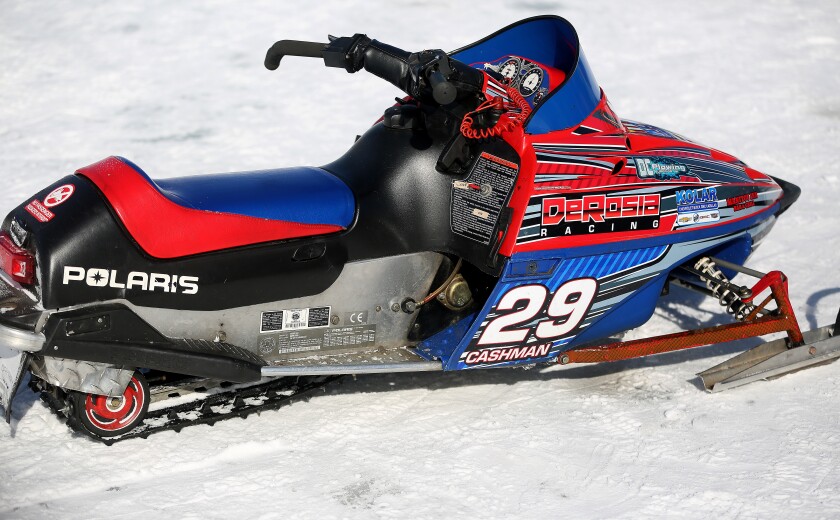 Photos and video: Snowmobile racing with Kids Championship Power Racing ...
