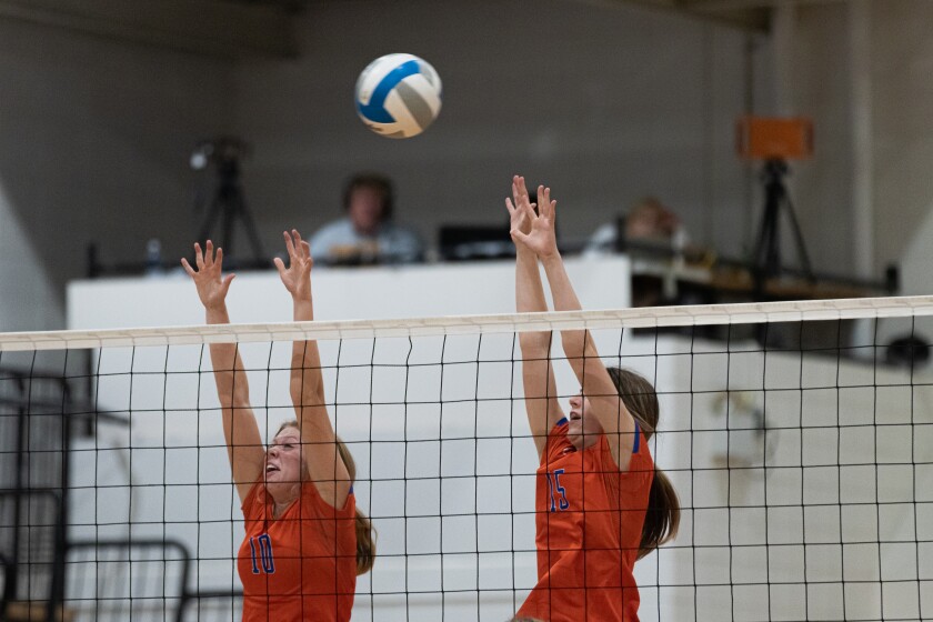 8-25-22VolleyballChamberlainvsParkston-21.jpg