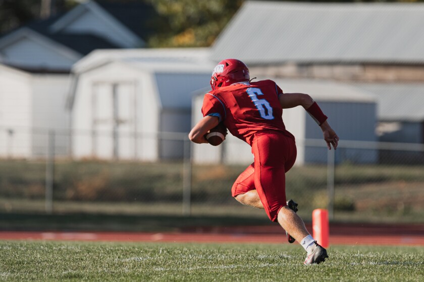 9-16-22PrepFootballStanleyCountyvsBonHomme-34.jpg