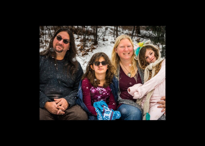 Sean, Riana, Shiway, and Sadie Barry 2.jpg