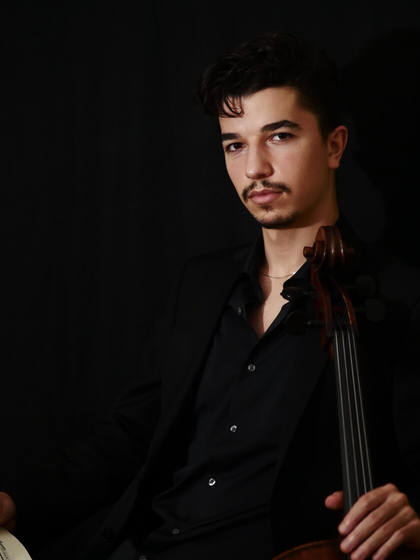 Gabriel Martins the cellist headshot