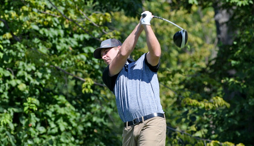 Robert Bell tees off