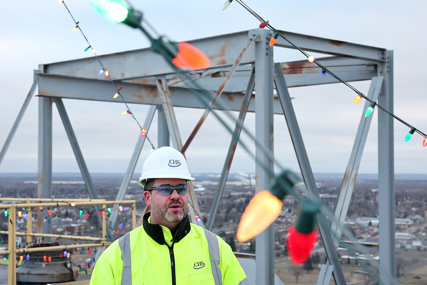 Man talks about holiday lights.