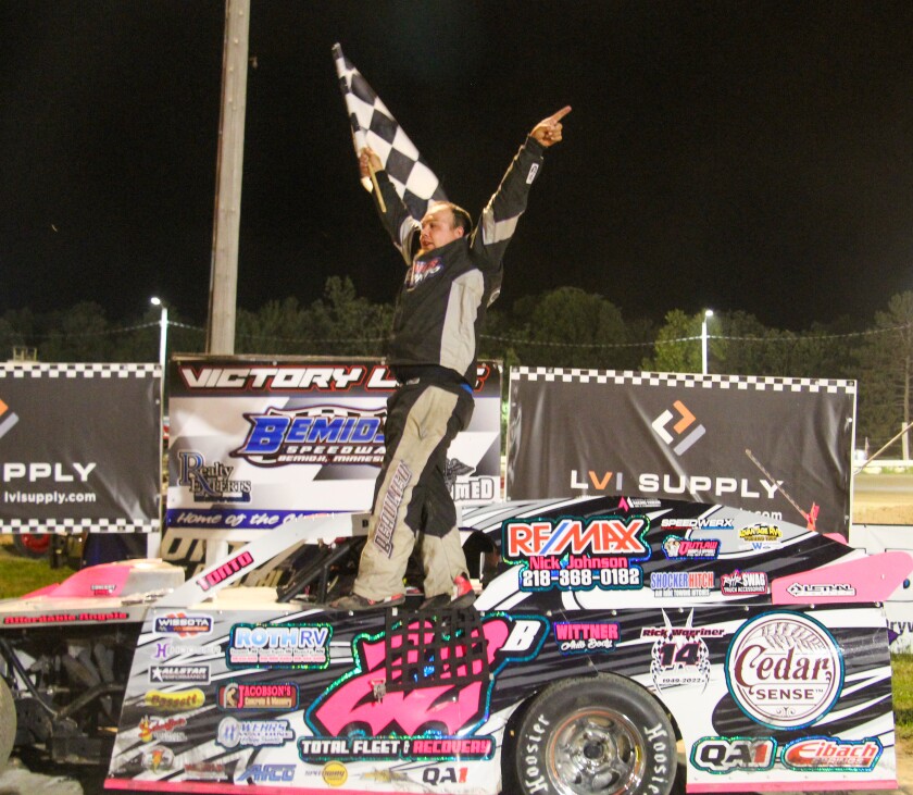 081722.S.BP.SPEEDWAY Modifieds Josh Beaulieu.jpg