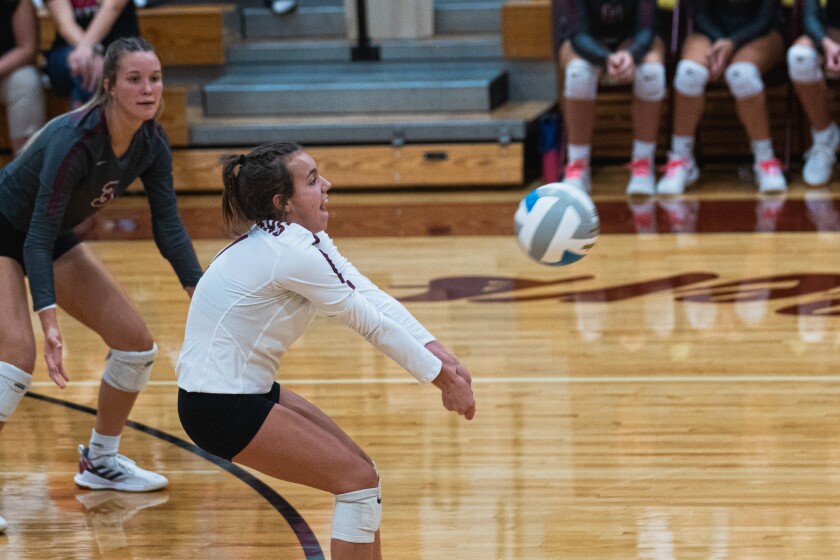 9-15-22PrepVolleyballCorsica-StickneyvsEthan-5.jpg