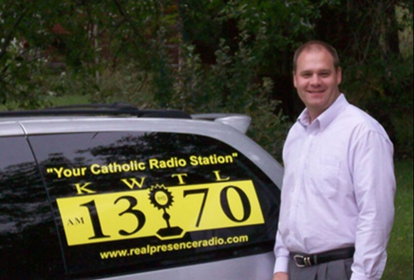 RPR_Steve Sponskowski and 1370 decal on van, circa 2008.jpg