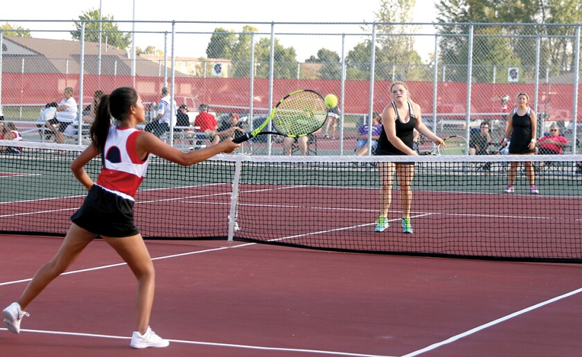 3683715+Trojans Tennis PipeStone 2 rgb.jpg