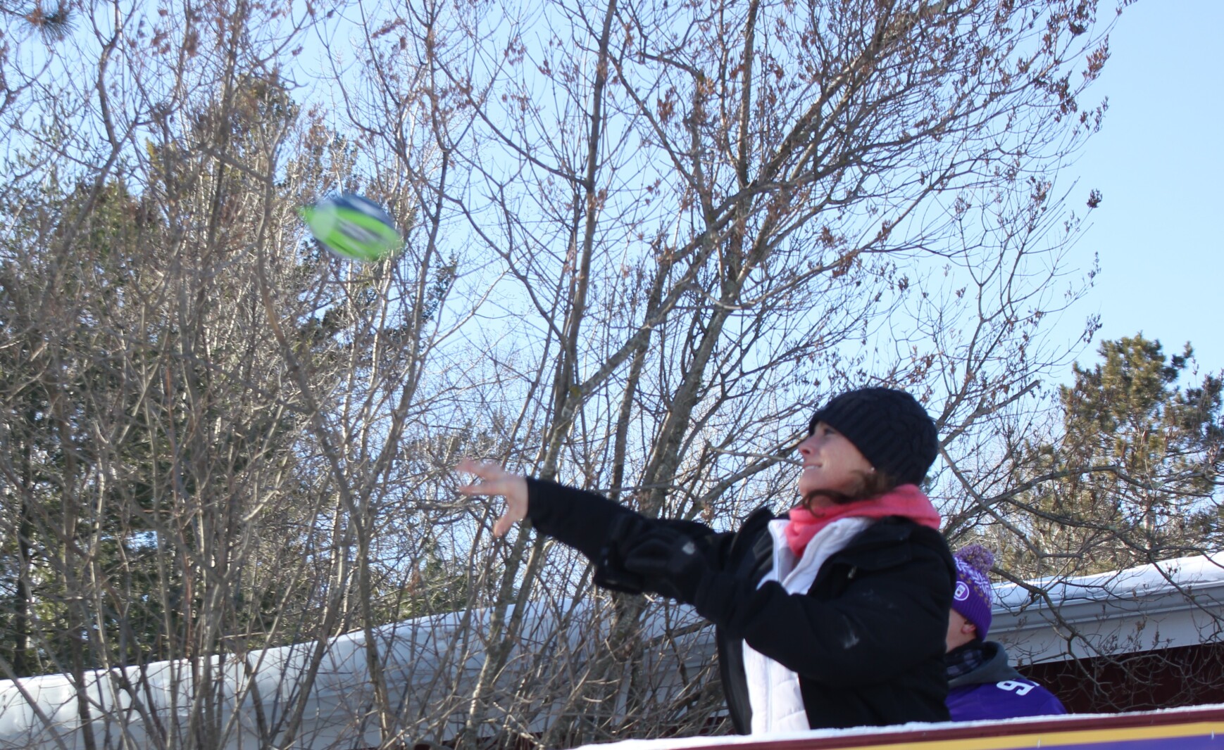 More than 1,000 flock to Gull Lake Frozen Fore Pine and Lakes Echo