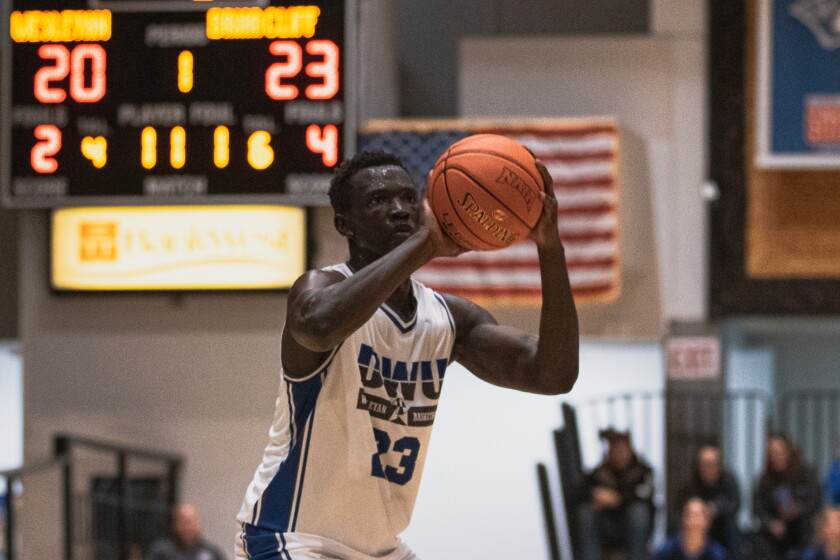 1-5-23DWUBasketballvsBriarCliffBoys-31.jpg