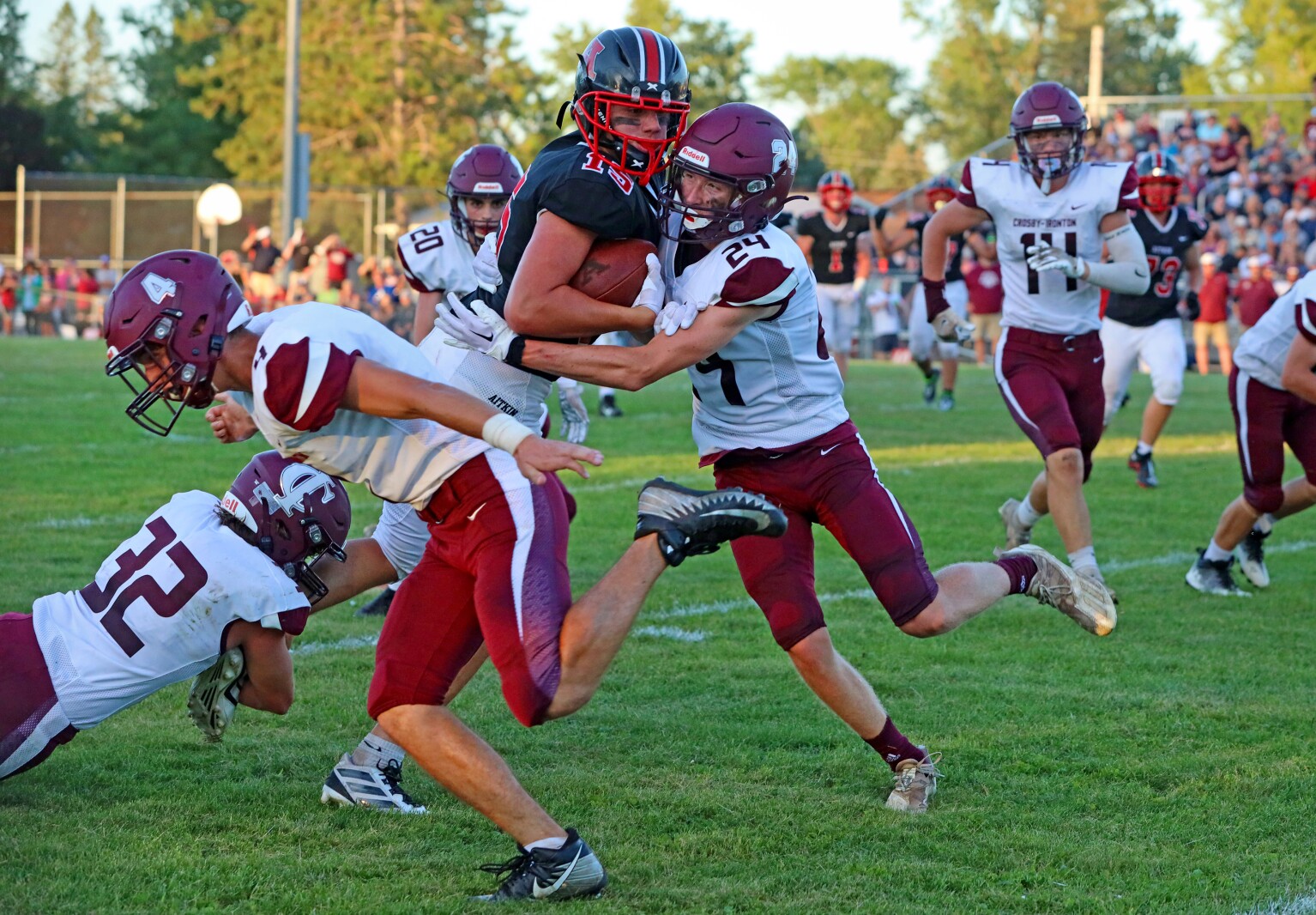 Aitkin Crosby Football 2 090222.jpg