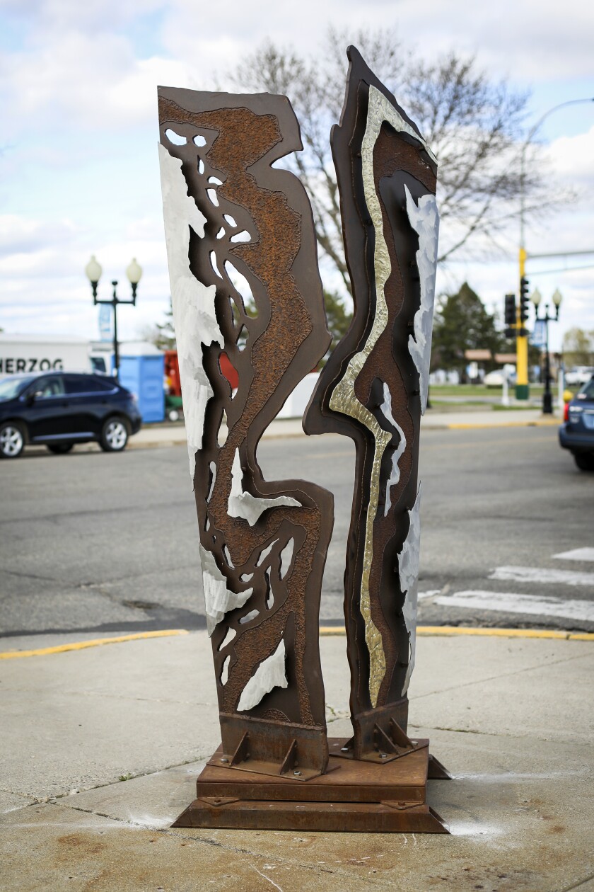 052522.N.BP.SCULPTURES - Meandering Connections.jpg