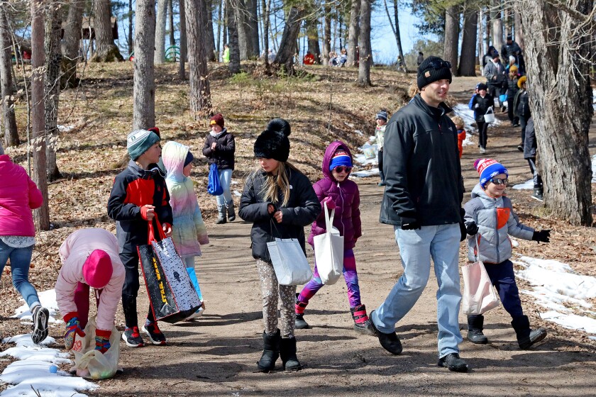 Families enjoy the Annual Lake Shore Easter Egg Hunt Saturday, April 17, 2022, at Fritz Loven Park.