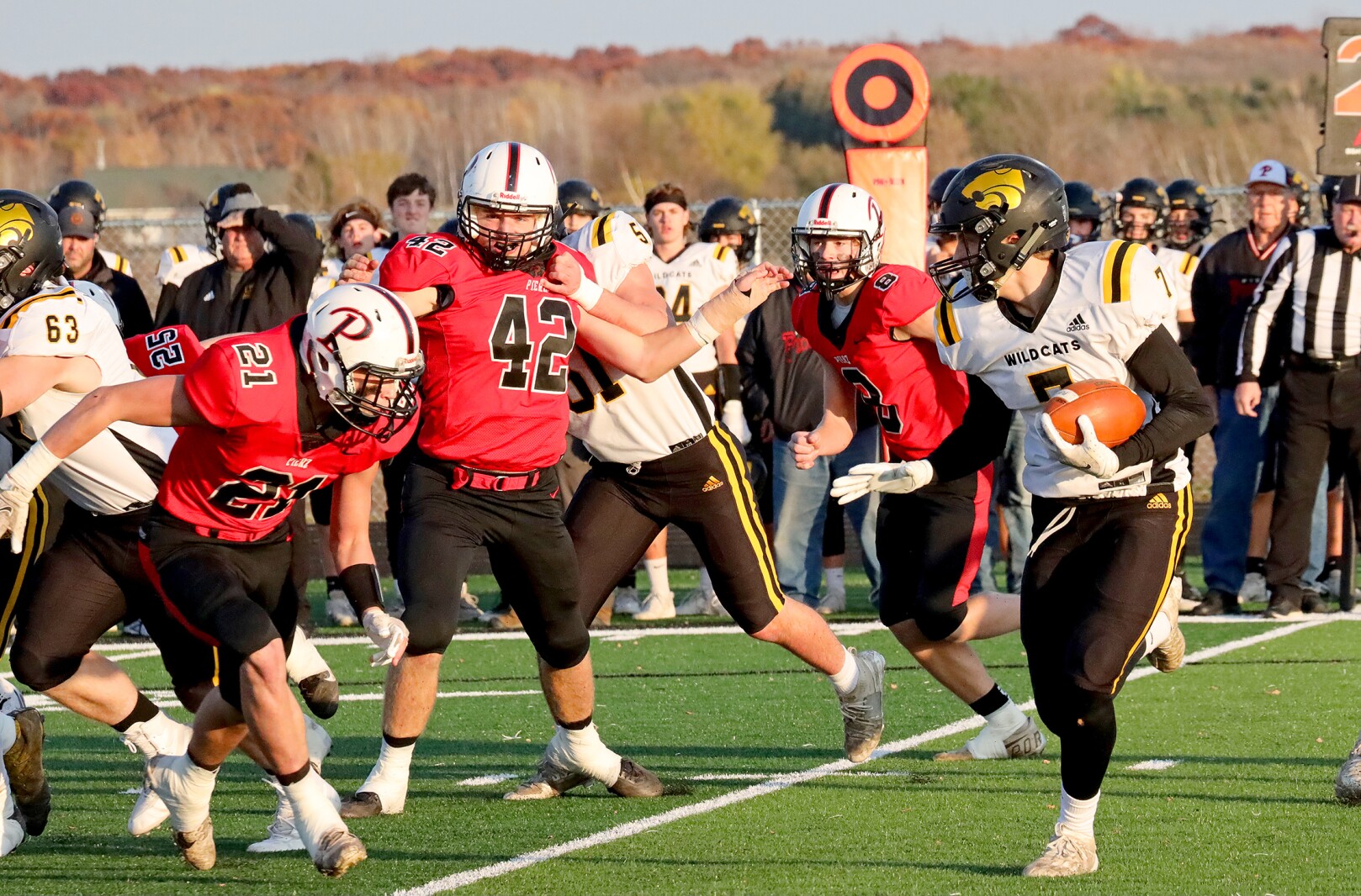 Pierz Football vs New London-Spicer Gallery (1).jpg